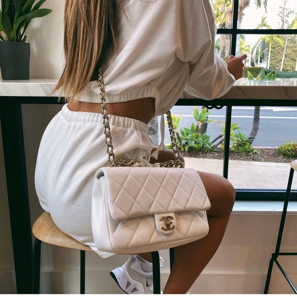 Lambskin Quilted Resin Bi-Color Chain Flap Bag White